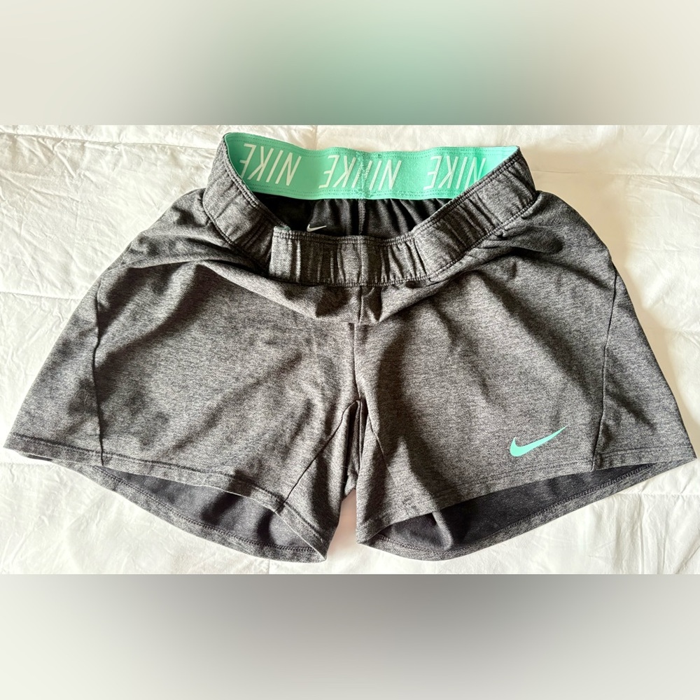 Nike Women's Charcoal and Teal Athletic Shorts Dri-Fit Like New